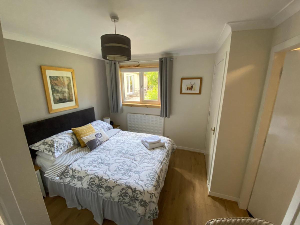 ניוטון סטיוארט Stables Guest House מראה חיצוני תמונה